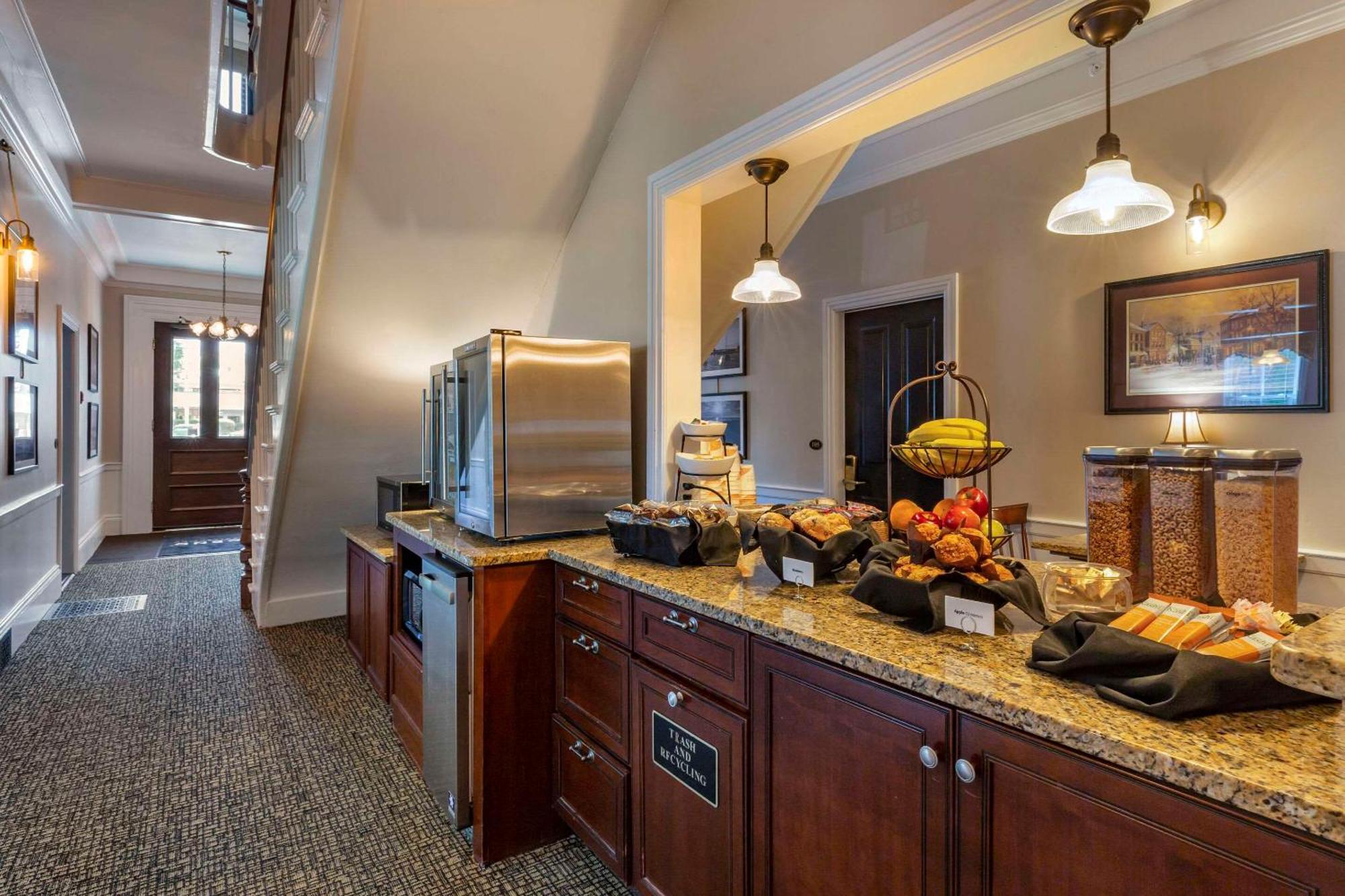 Essex Street Inn & Suites, Ascend Hotel Collection Newburyport Eksteriør bilde